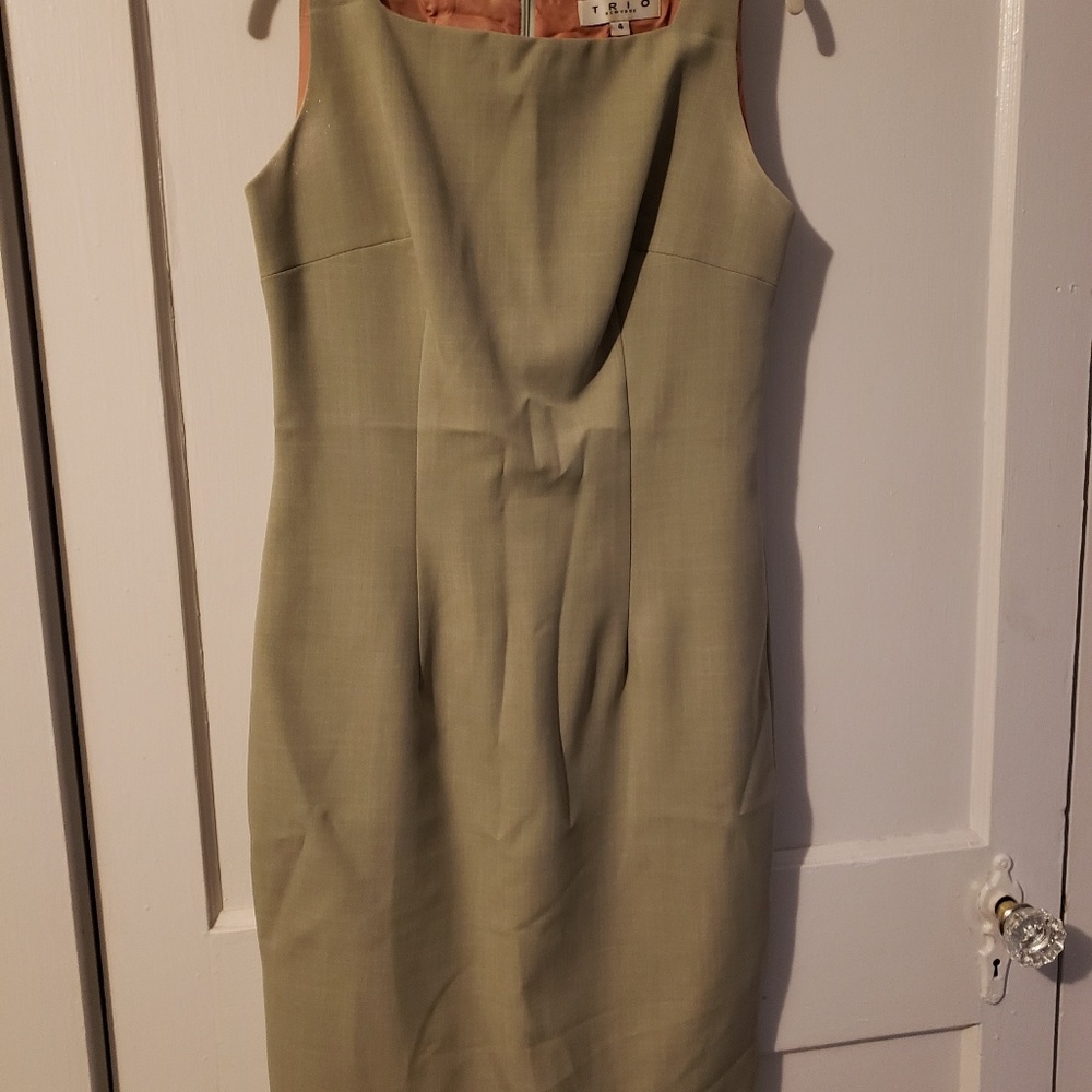 Dress suit